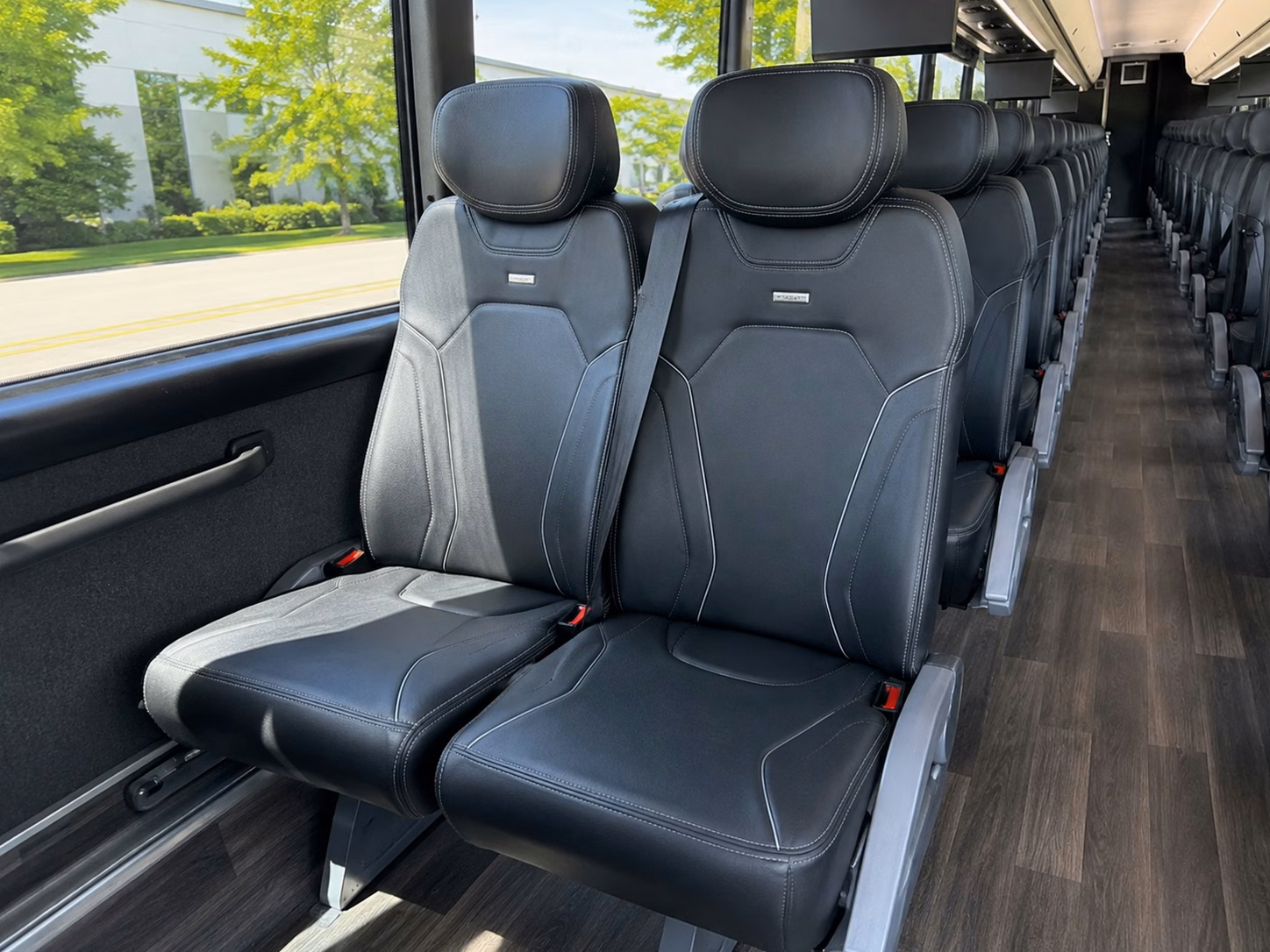 bridal party transportation in omaha that arrives on time every time