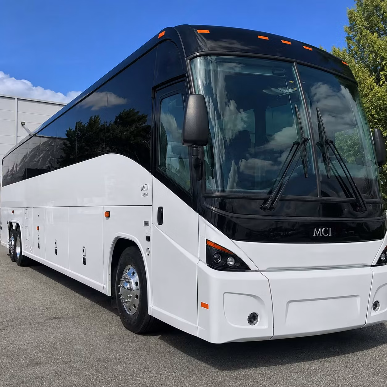 browse a large selection of airport transfer vehicles serving eppley airfield