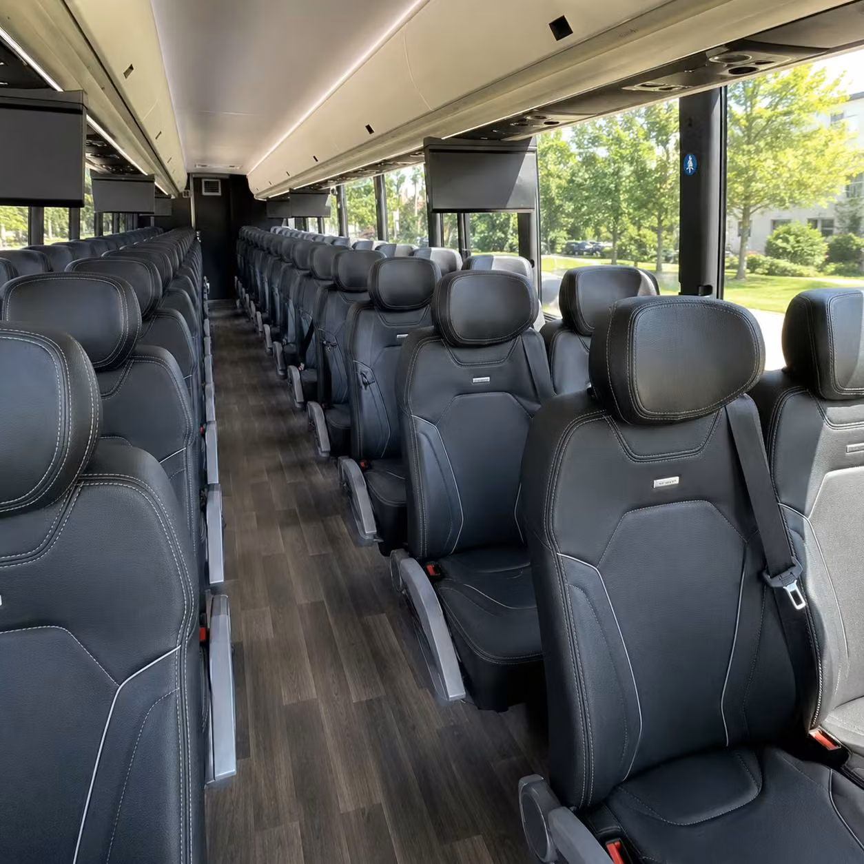 omaha airport transfer charter bus rentals