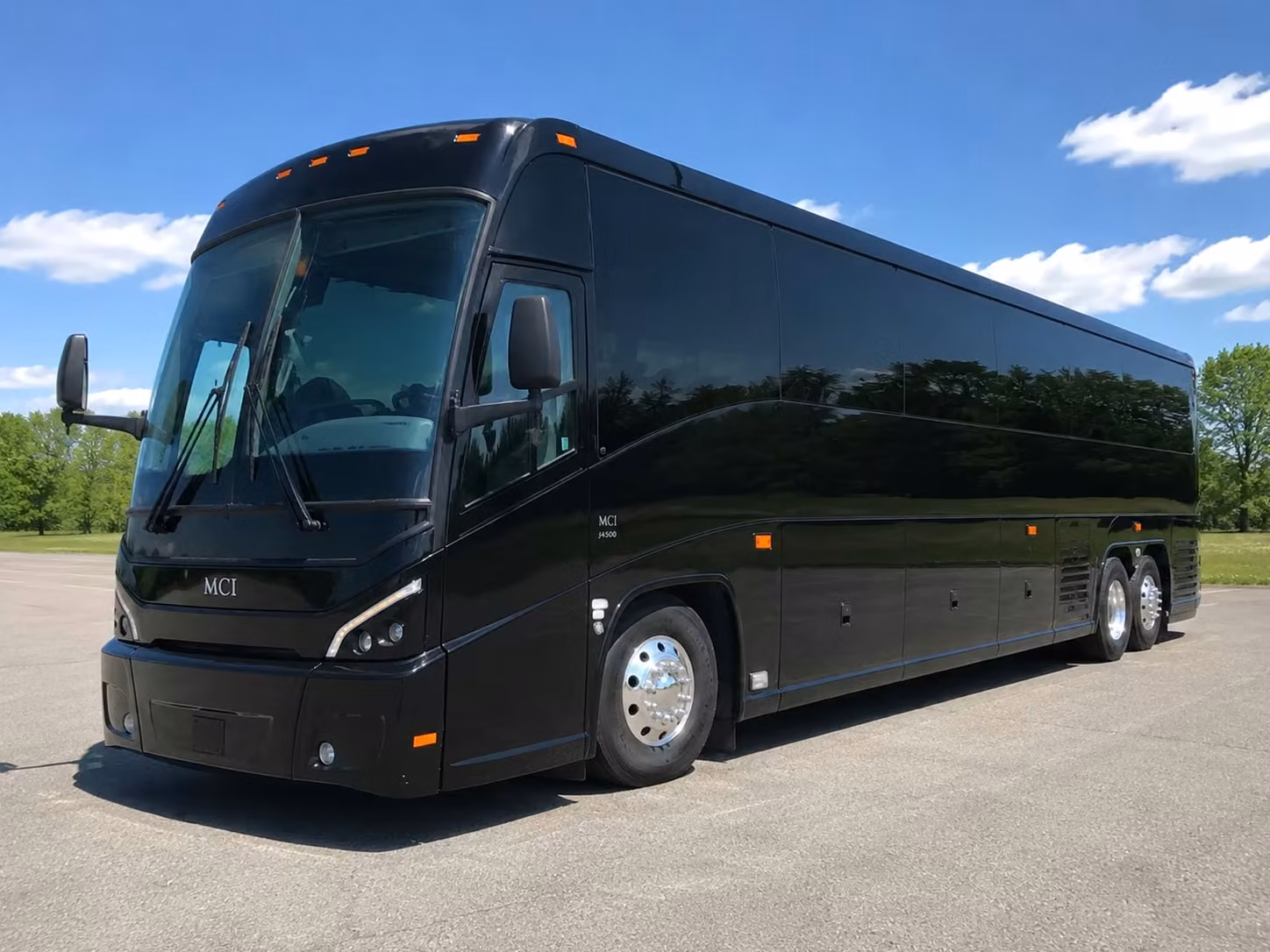omaha sports team fan bus rentals