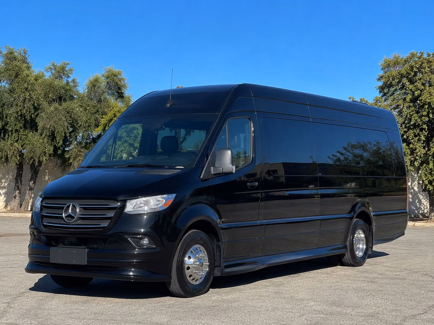 transportation serving omaha and nearby cities